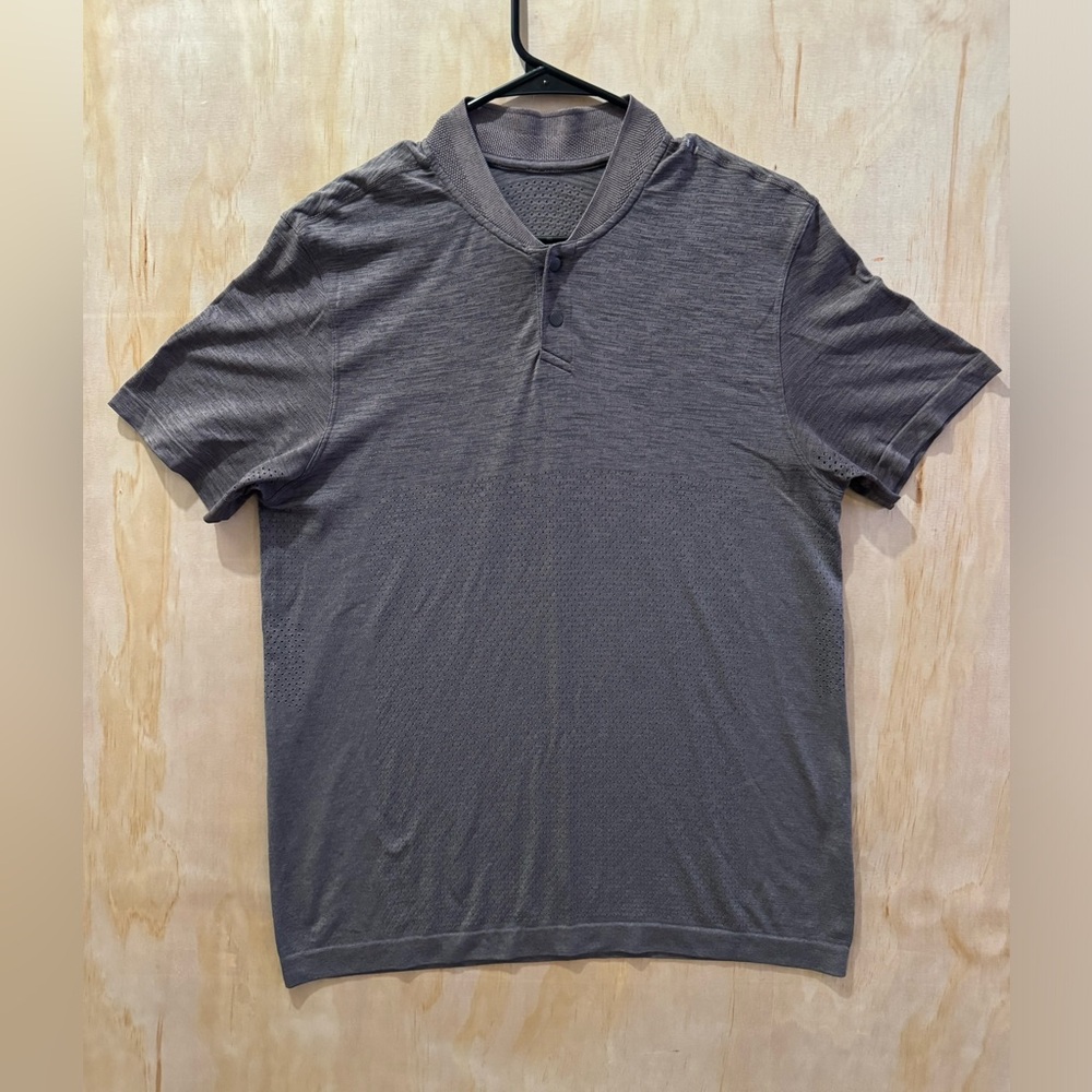Lululemon Breathe Repeat  Men's athletic T-Shirt